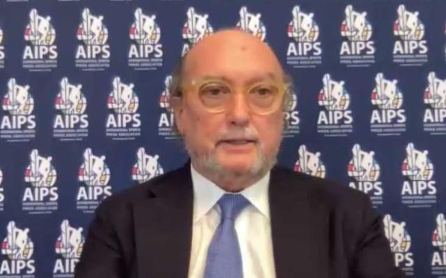 九游娱乐-国际体育记者协会主席向体坛加读者问好！